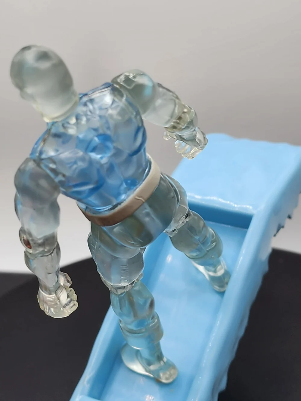 Vintage Toybiz Marvel 1992 The Uncanny X-men Iceman And Slide 4.5